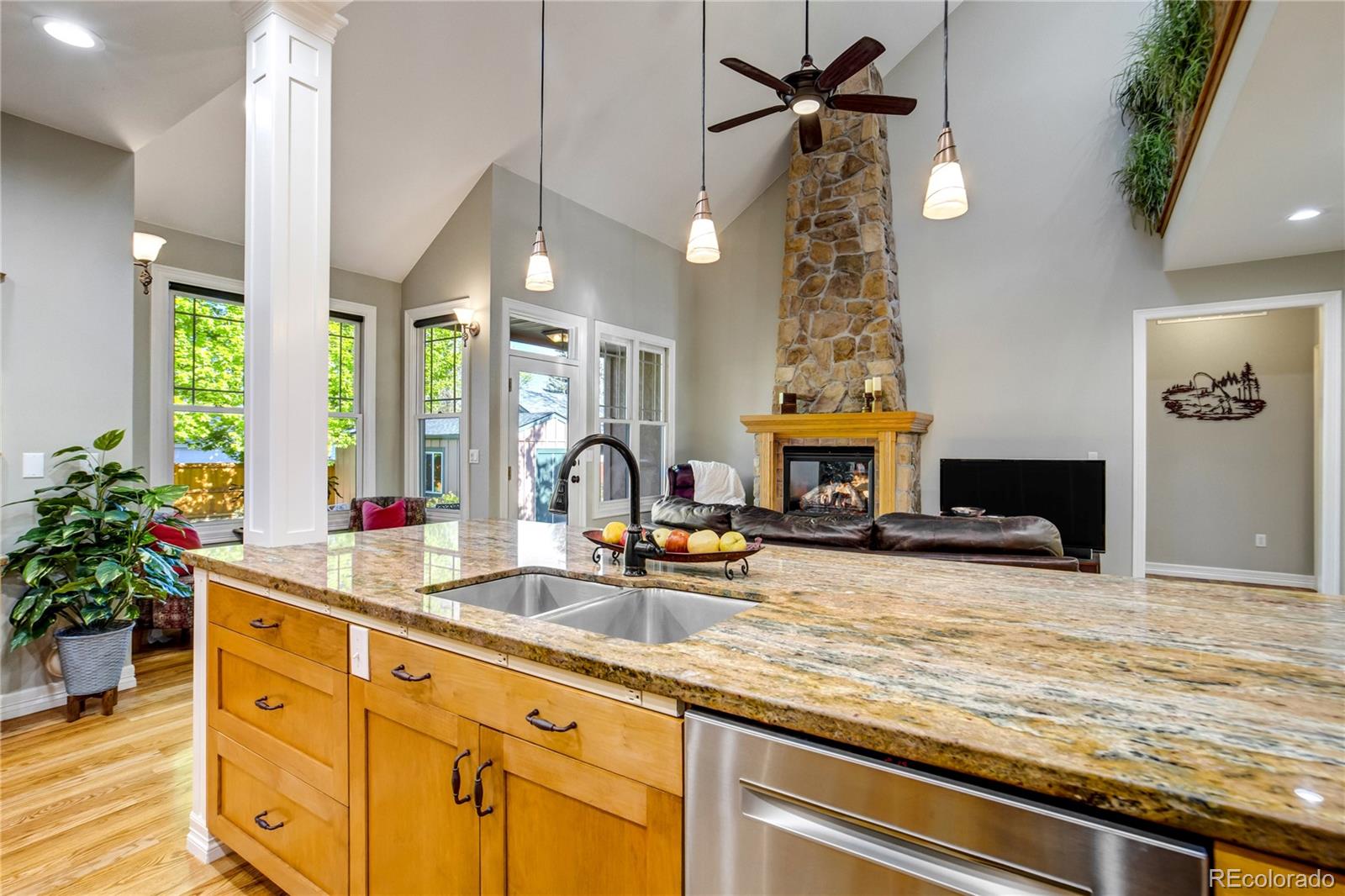 Real Estate Photo
