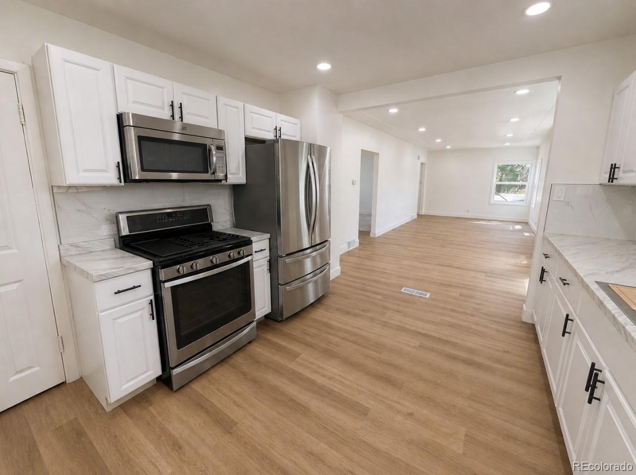 Real Estate Photo