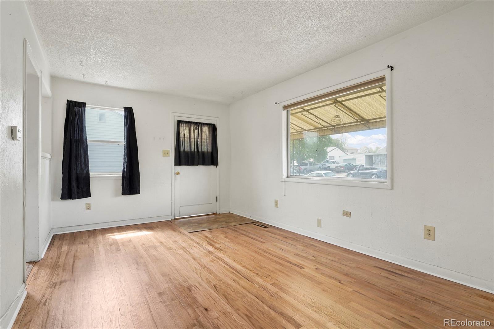 Real Estate Photo