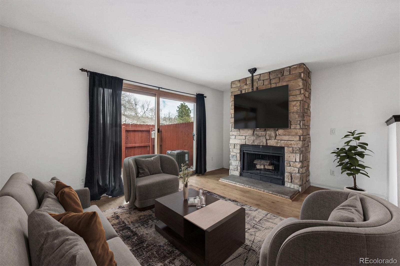 Real Estate Photo