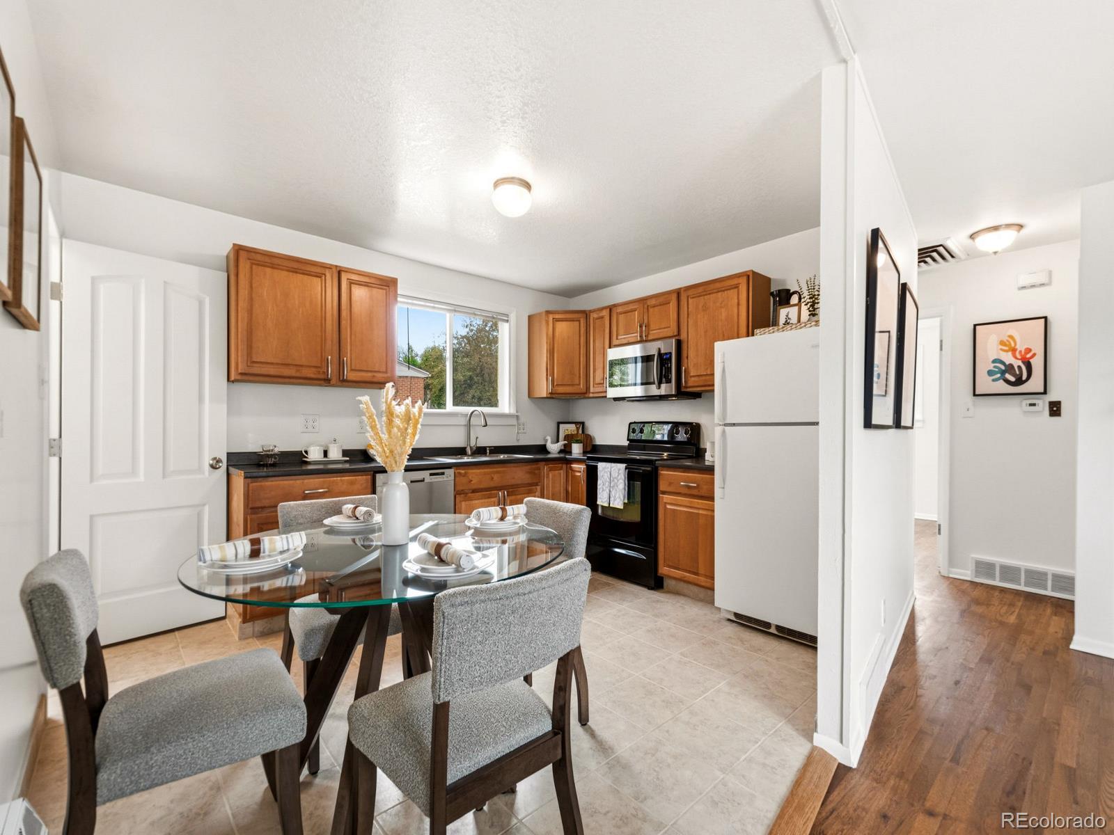 Real Estate Photo