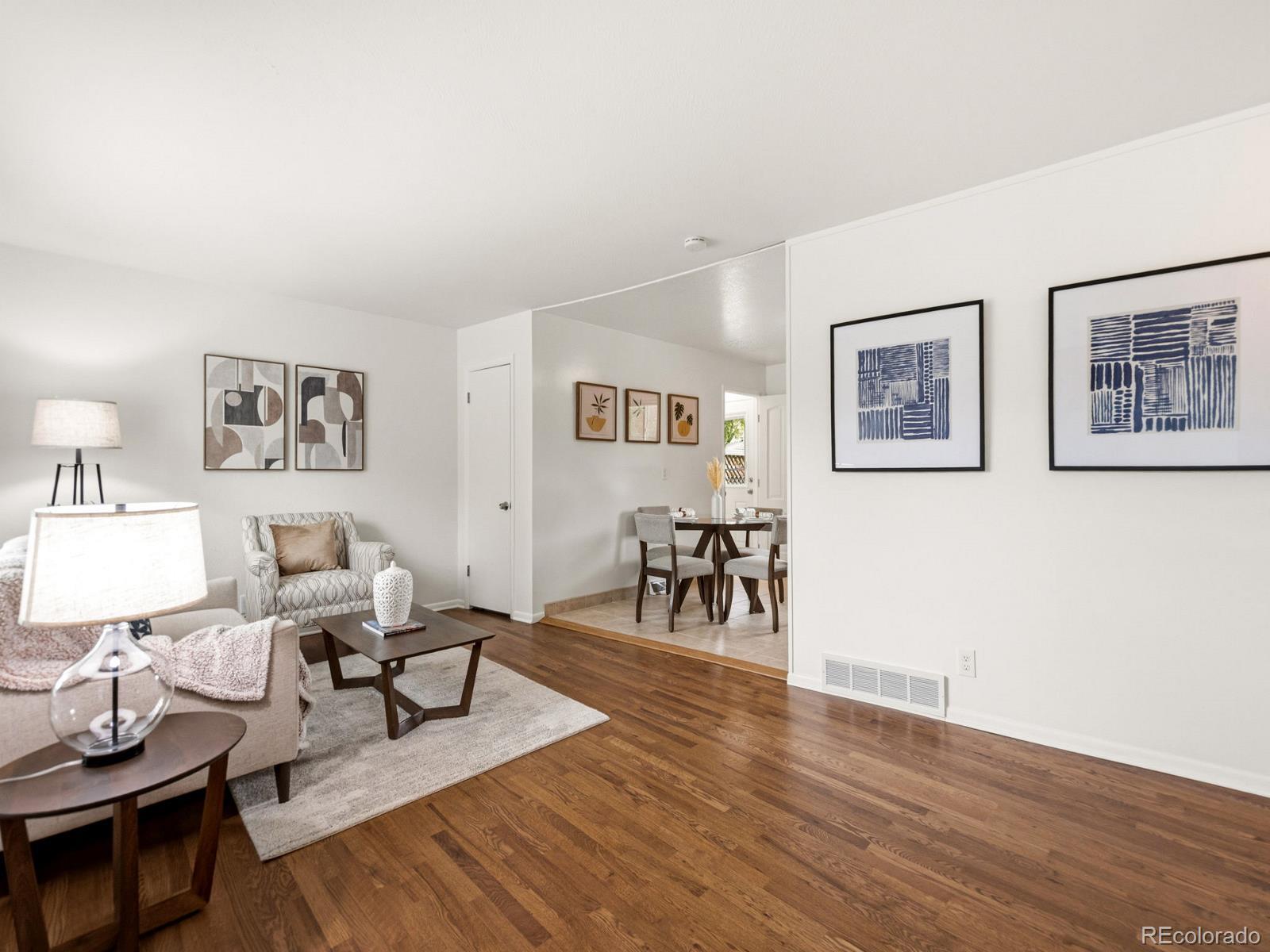 Real Estate Photo