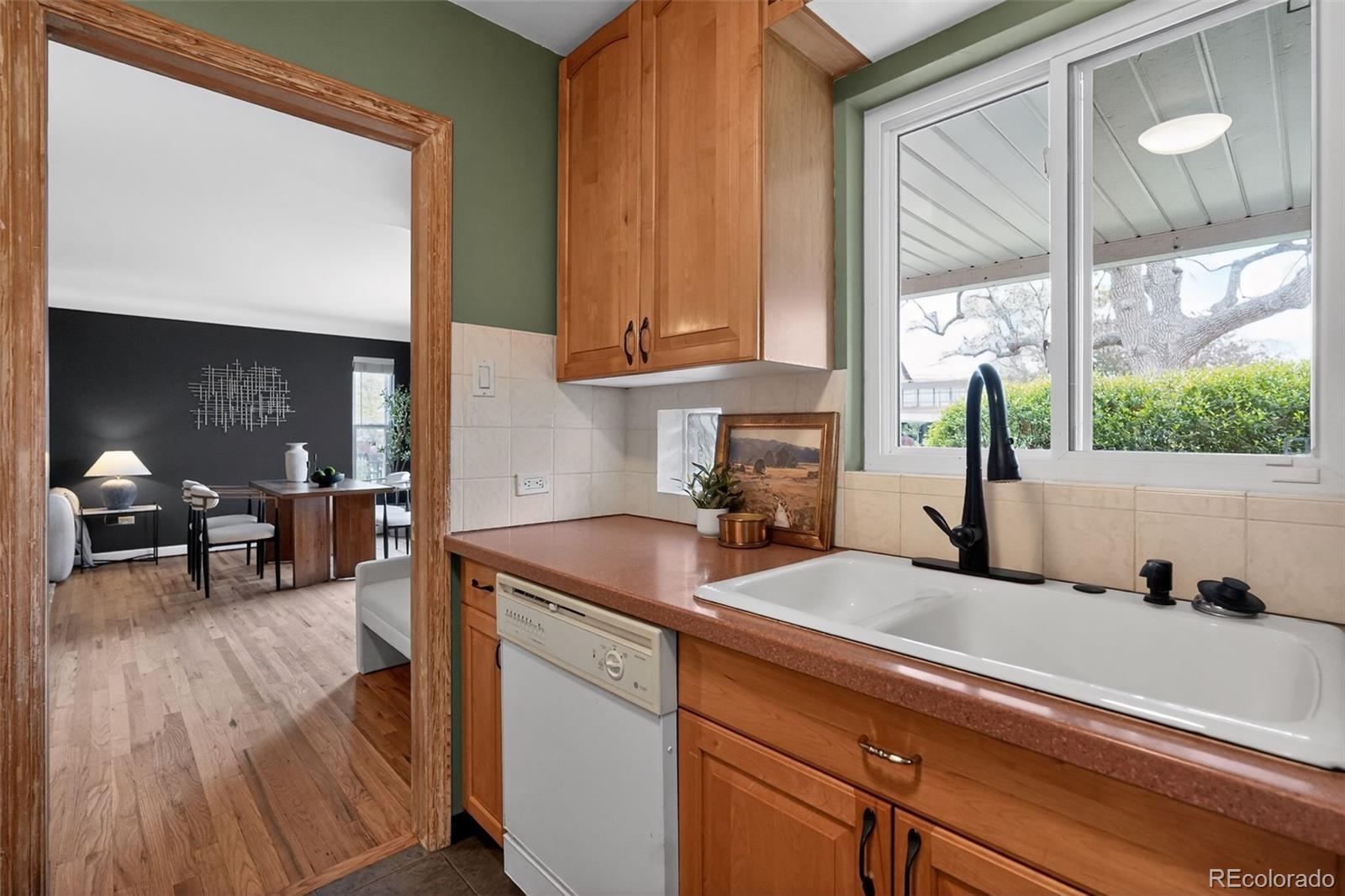 Real Estate Photo