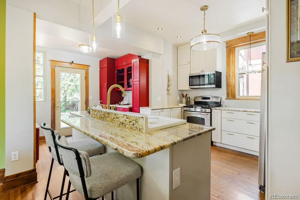 Real Estate Photo