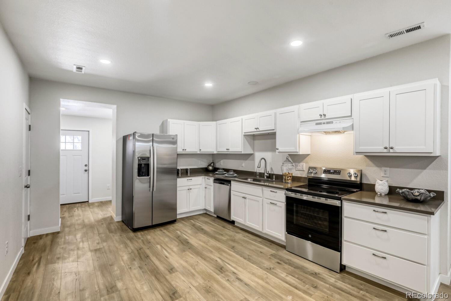 Real Estate Photo