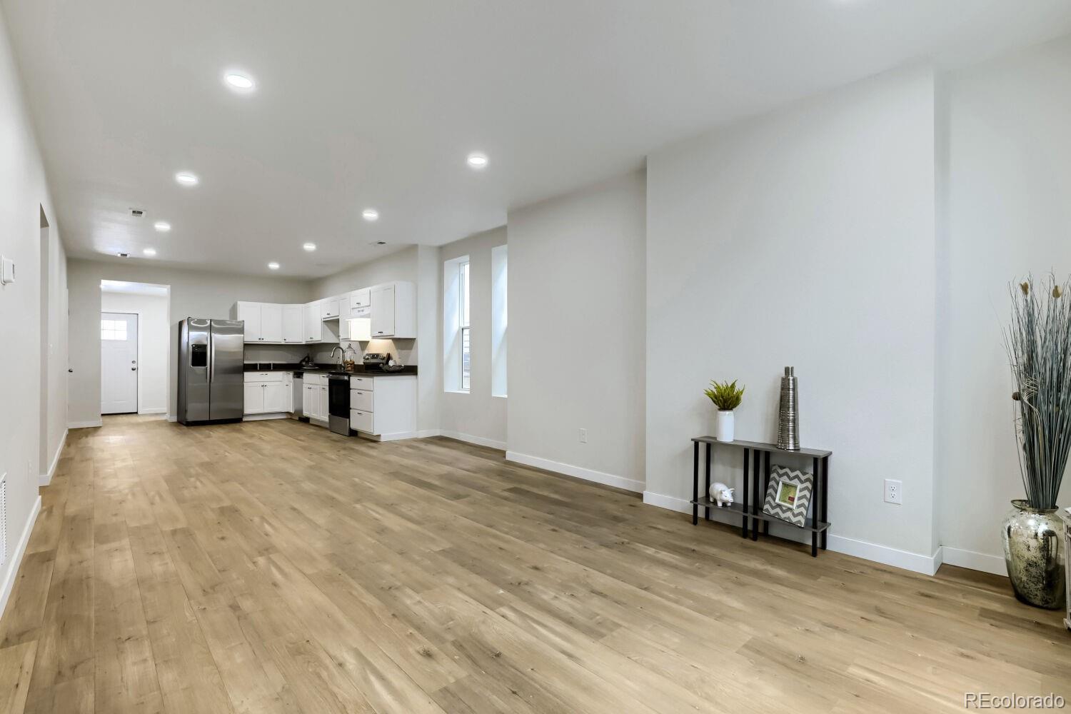 Real Estate Photo