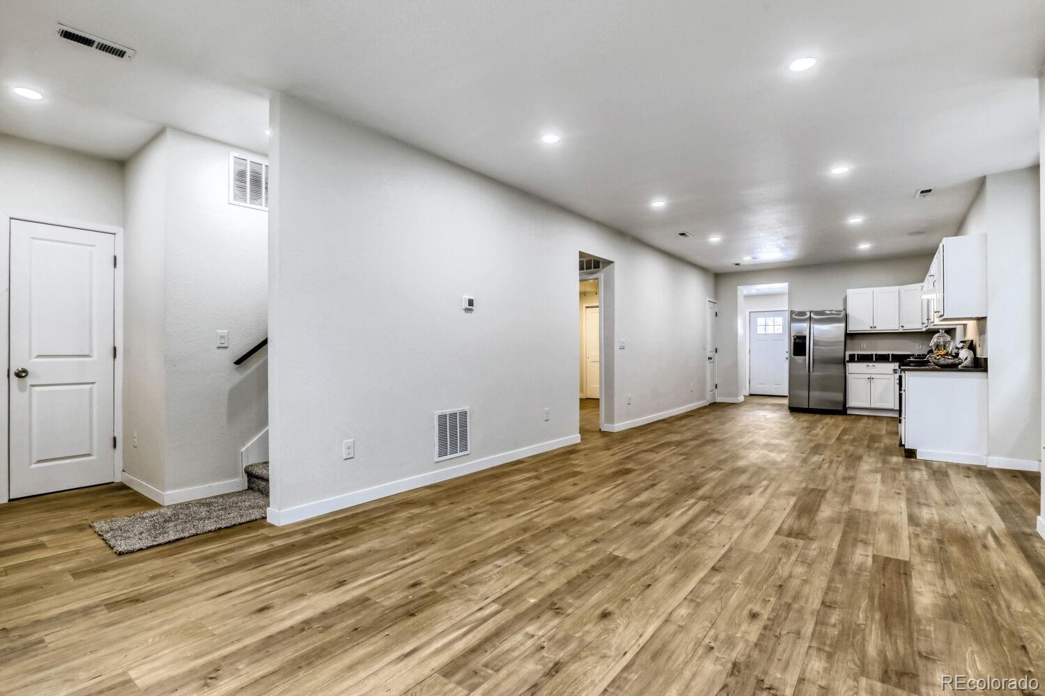 Real Estate Photo