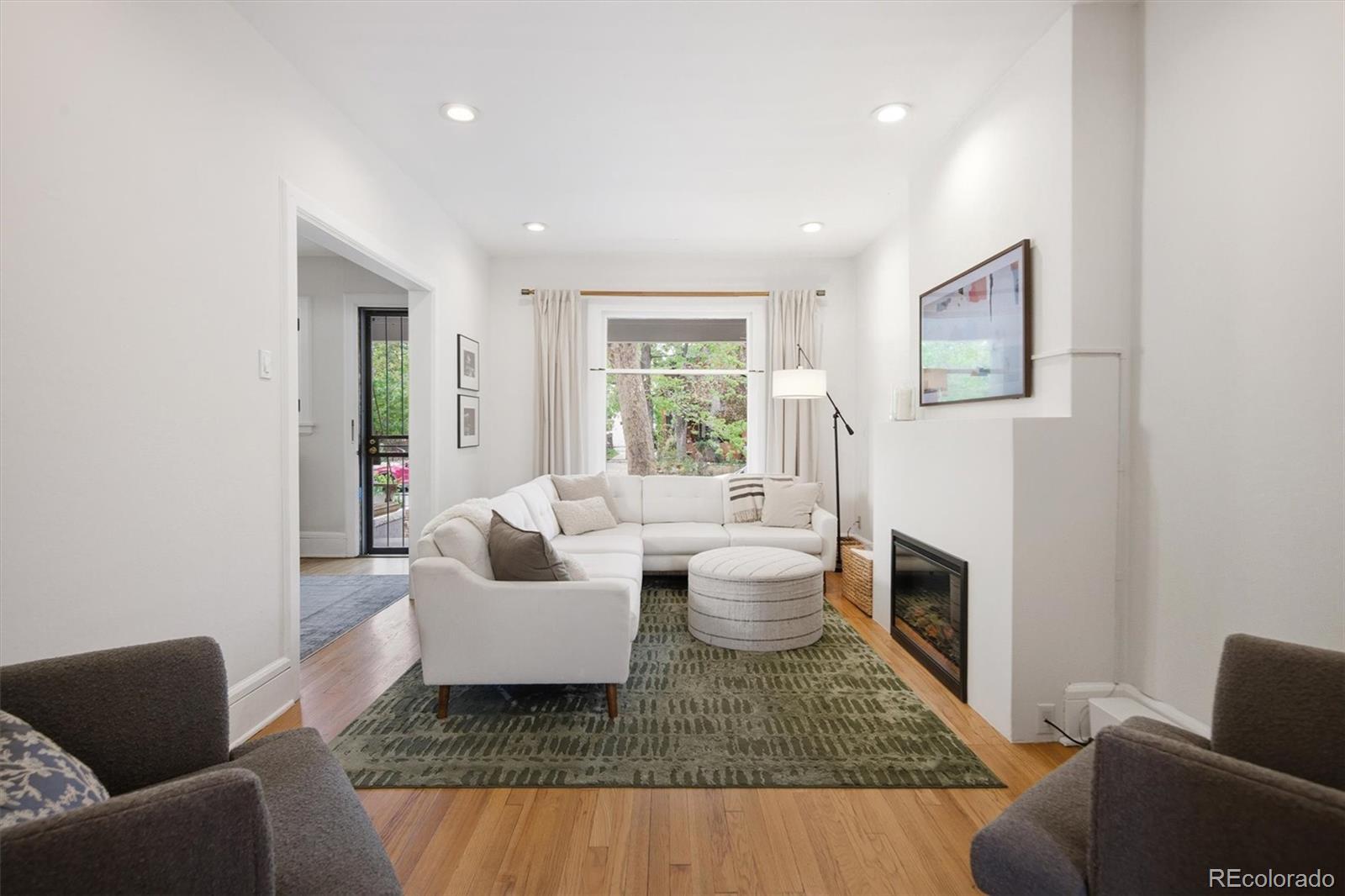 Real Estate Photo