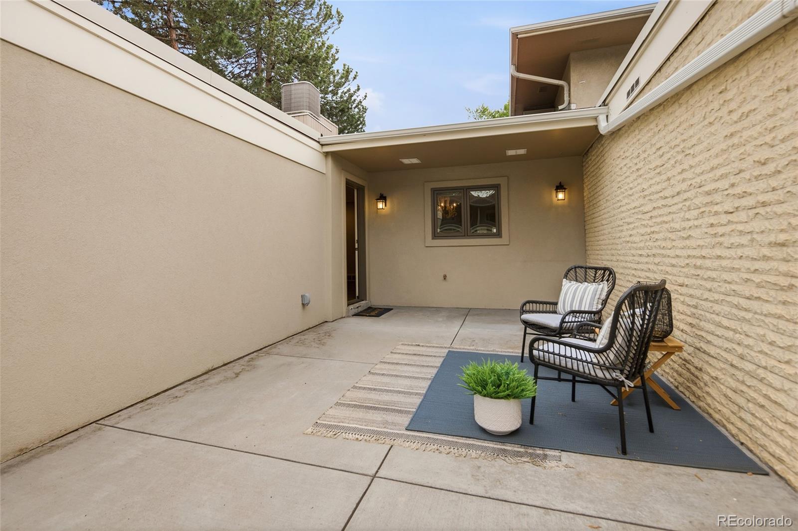 Real Estate Photo