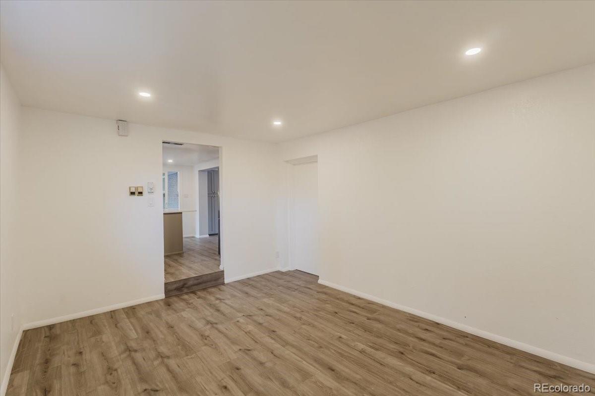 Real Estate Photo