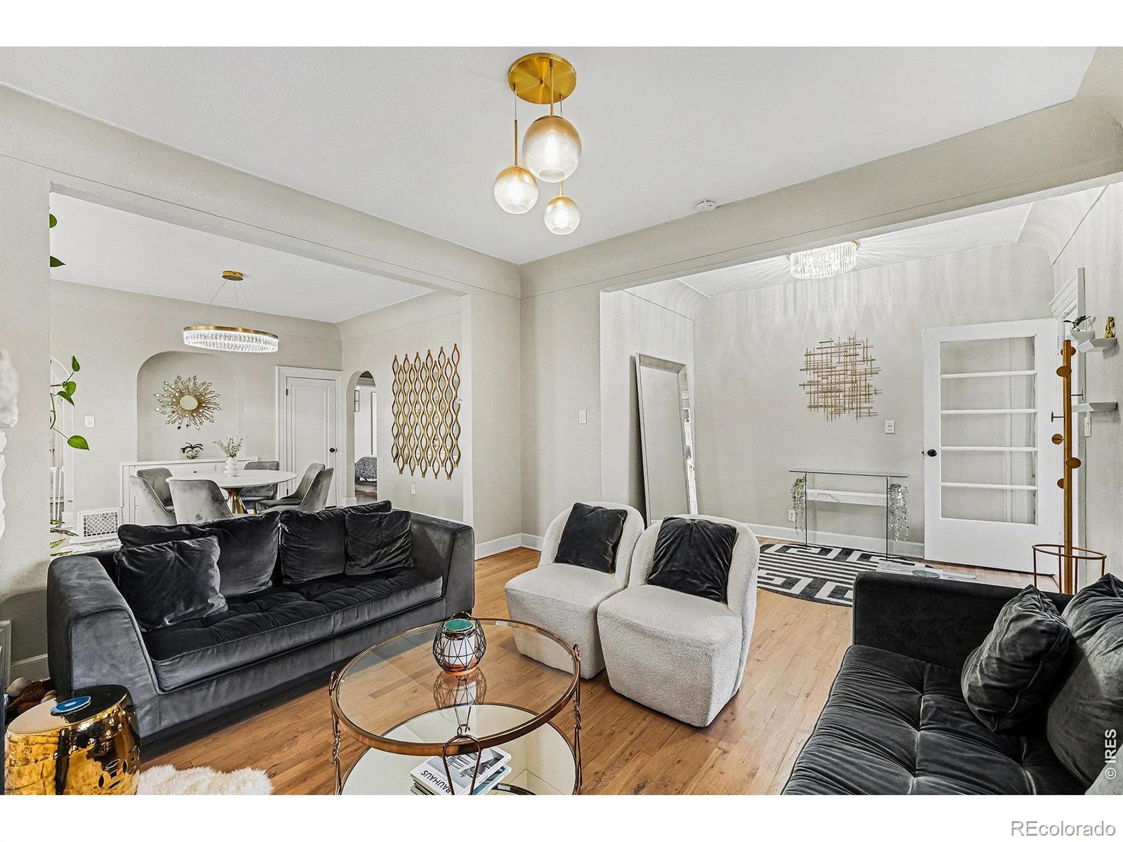 Real Estate Photo