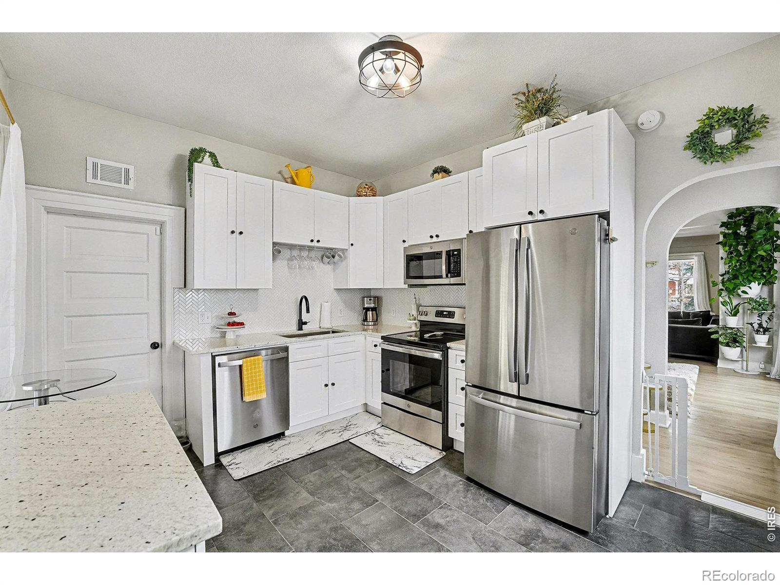 Real Estate Photo