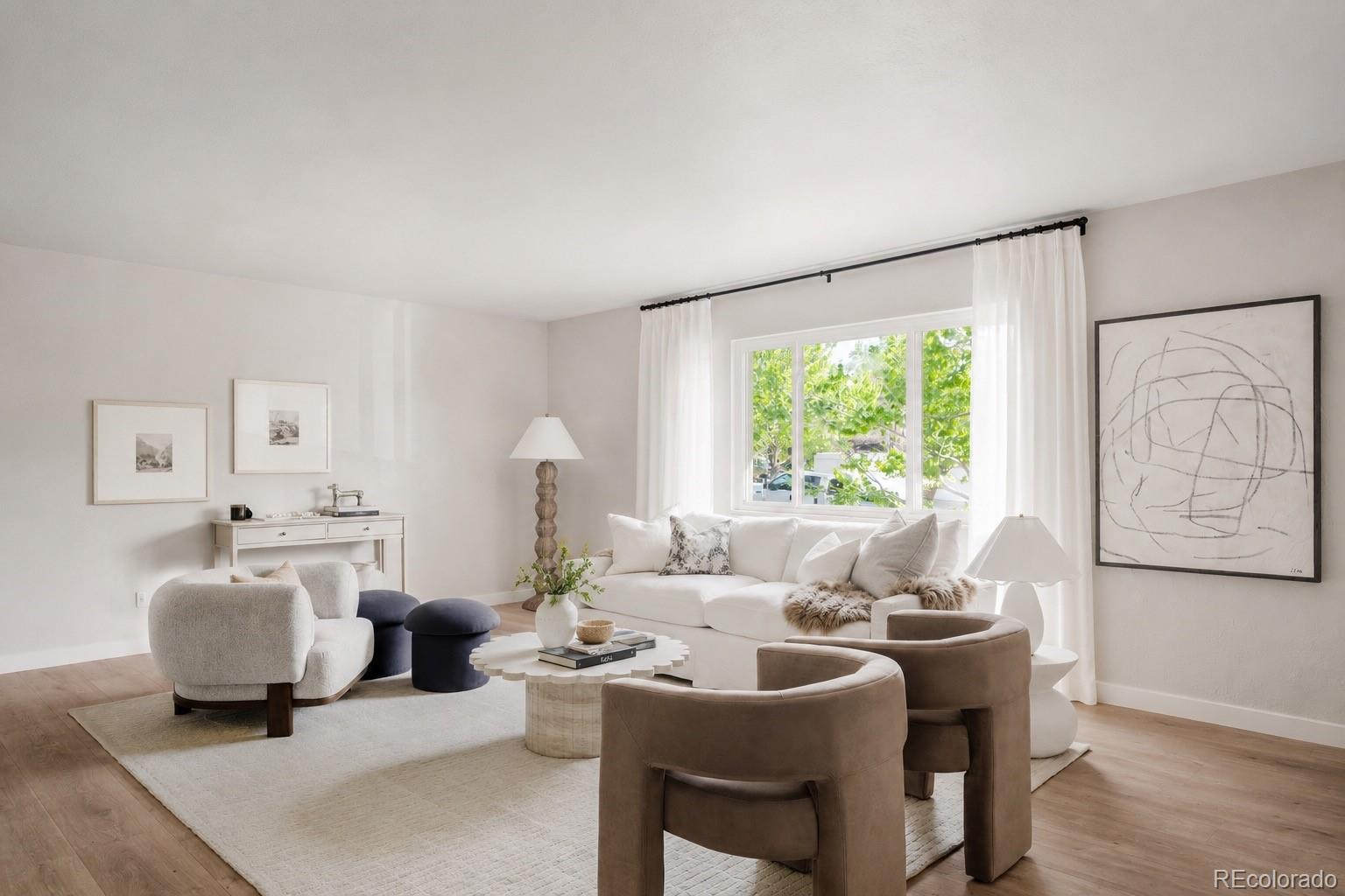 Real Estate Photo