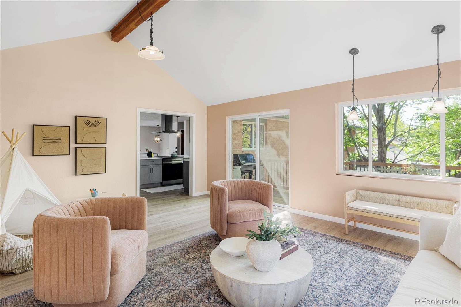 Real Estate Photo