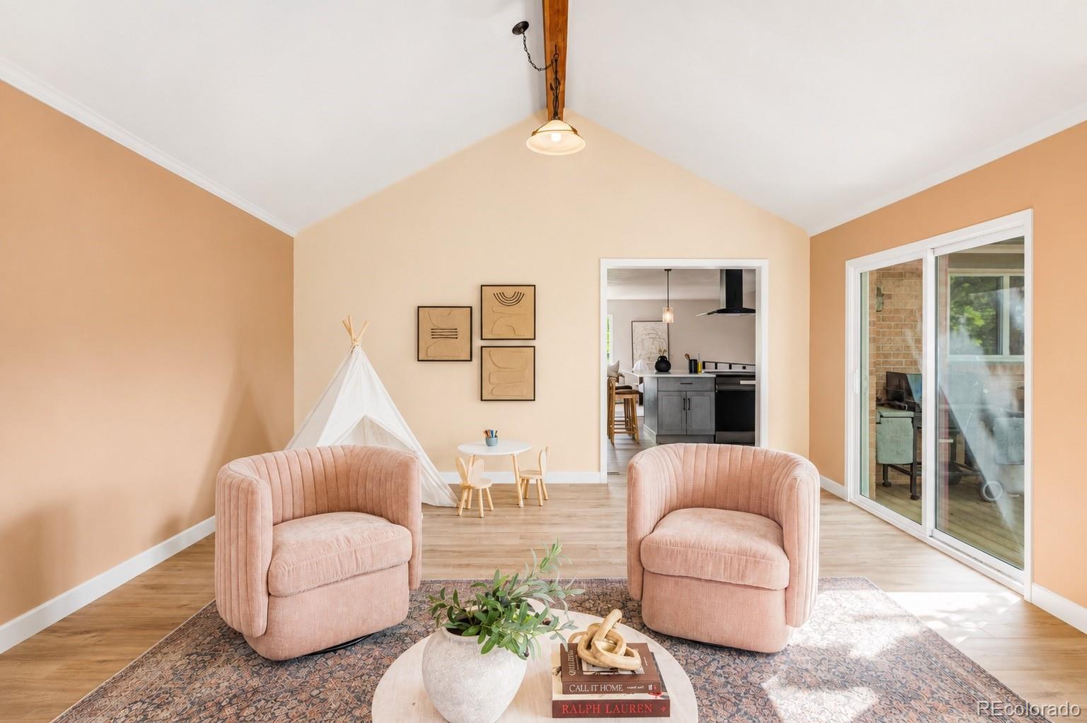 Real Estate Photo