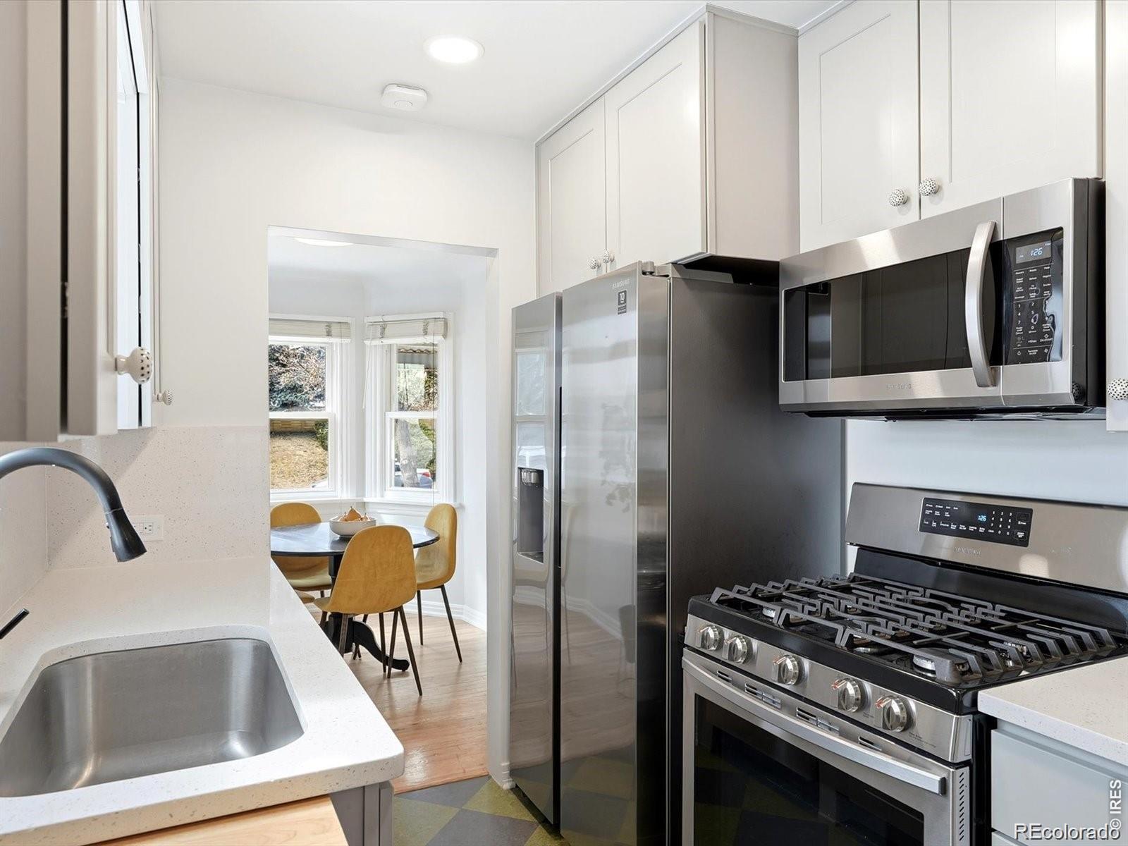 Real Estate Photo