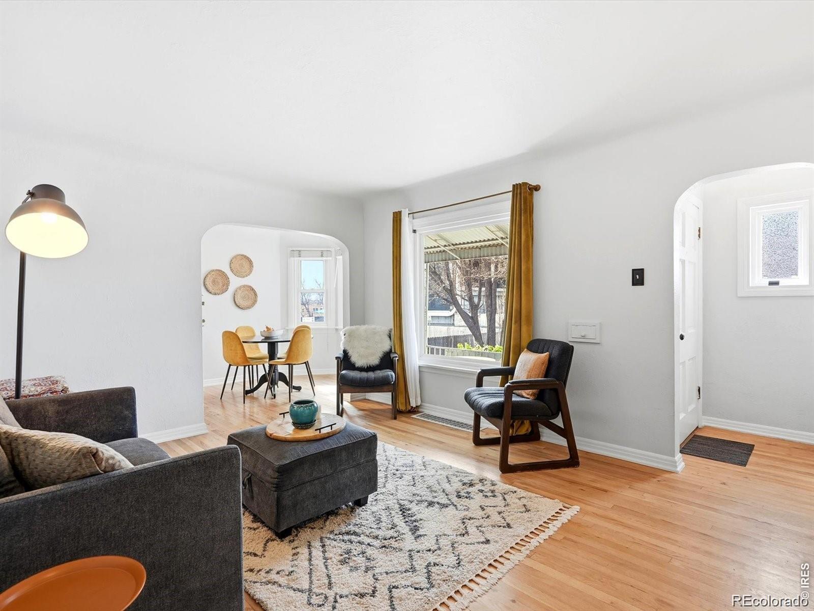 Real Estate Photo