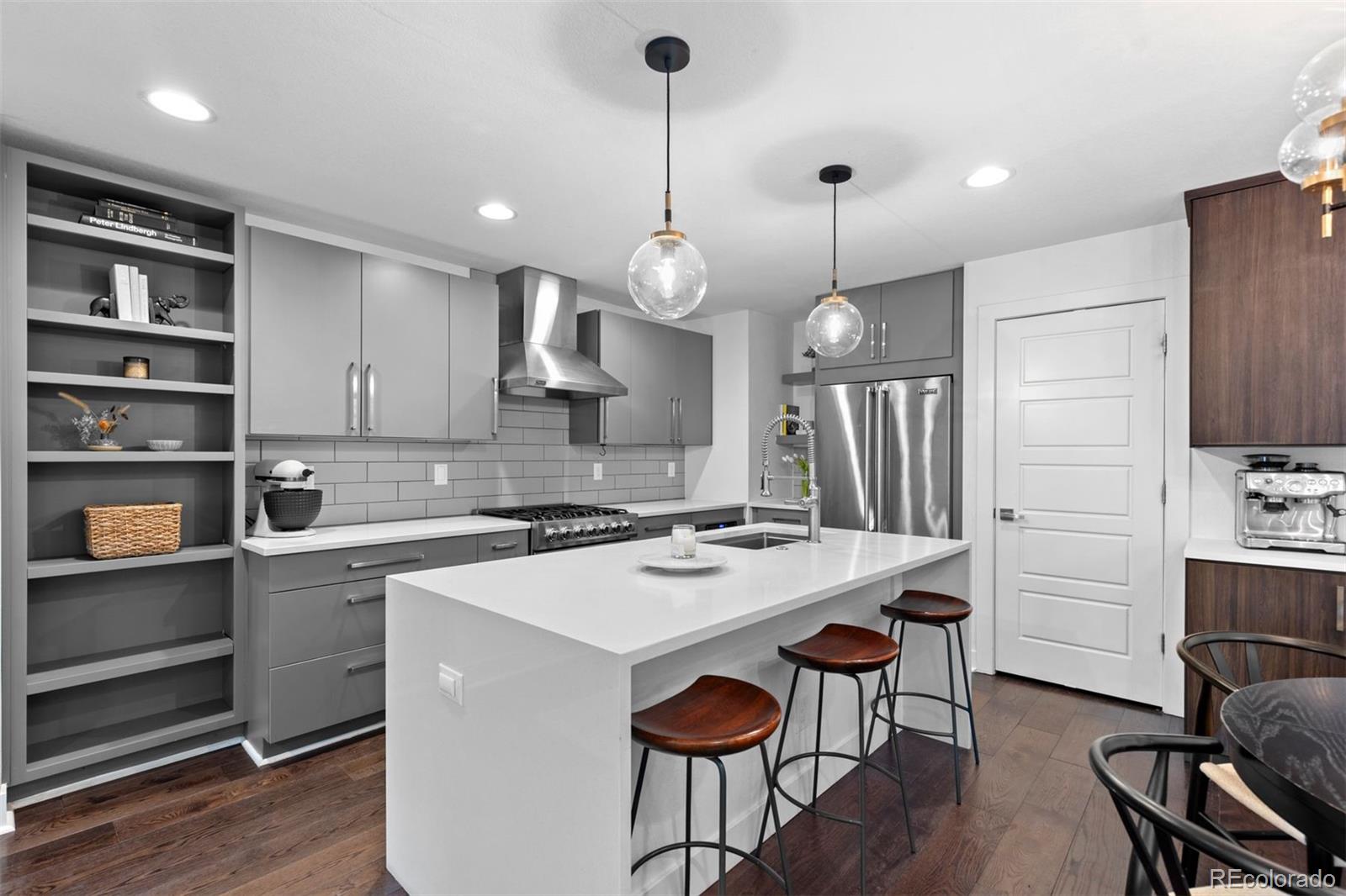 Real Estate Photo