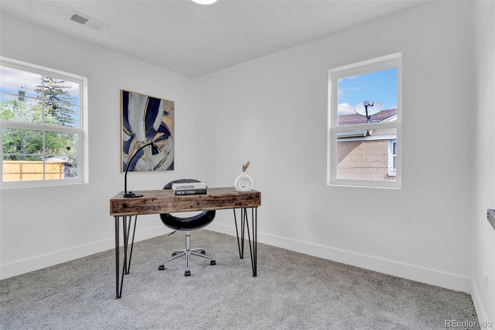 Real Estate Photo