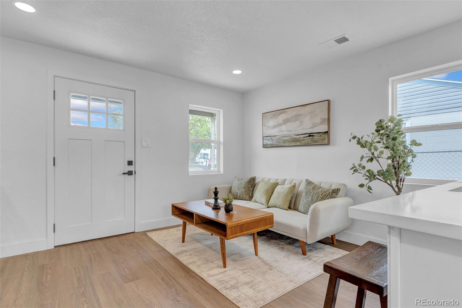 Real Estate Photo
