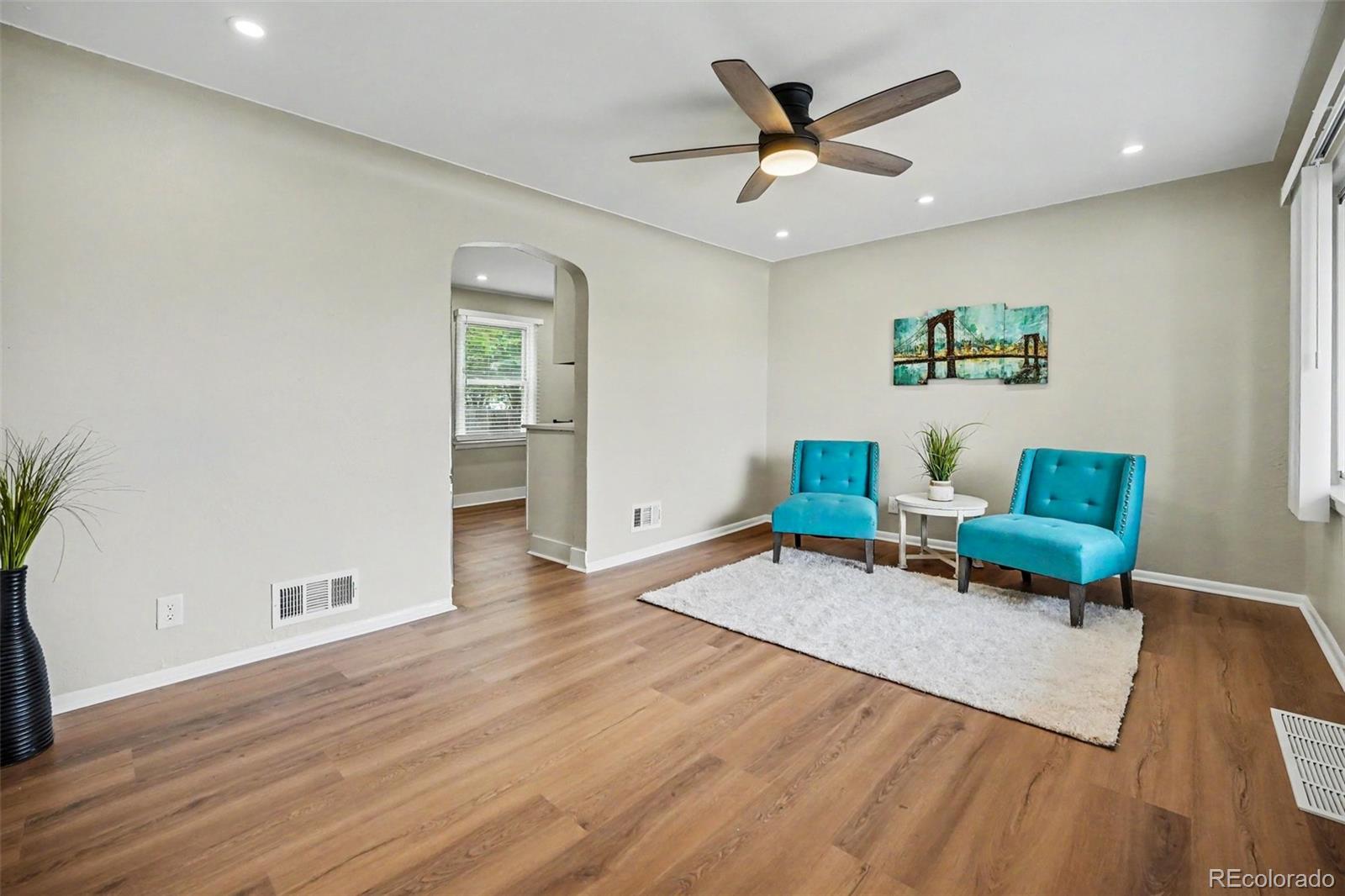 Real Estate Photo