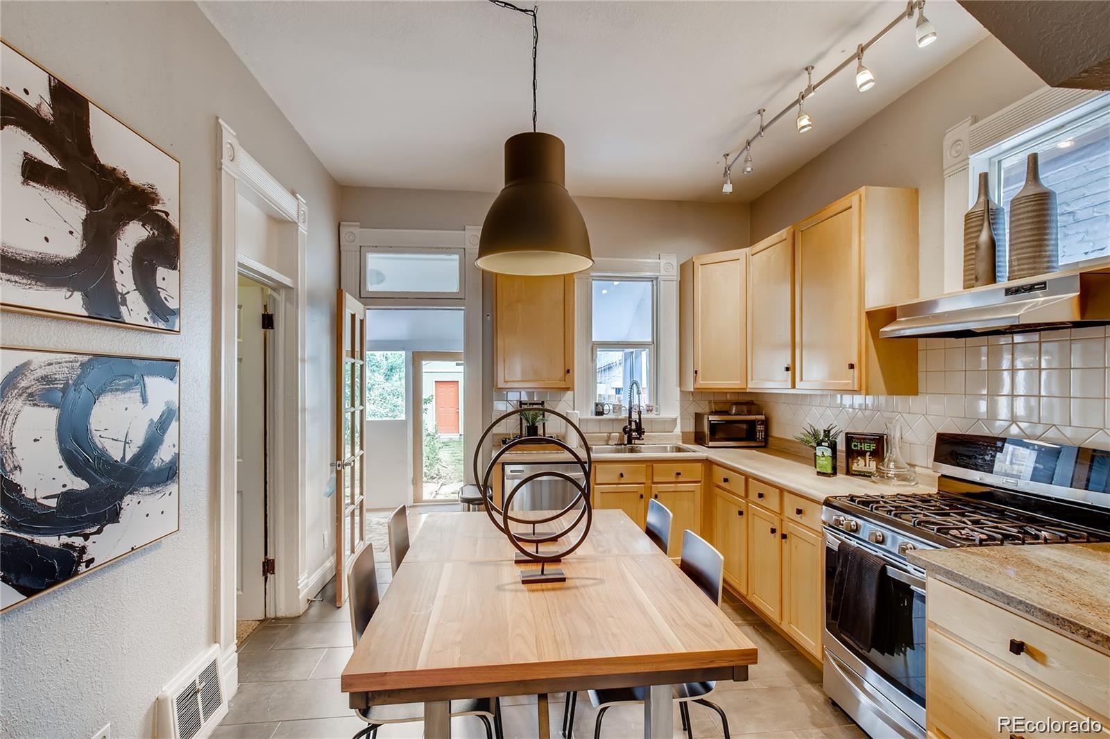 Real Estate Photo