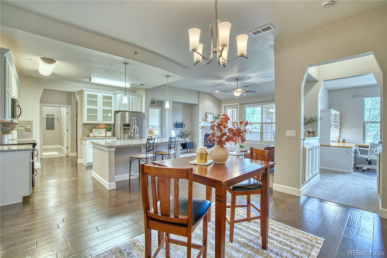 Real Estate Photo