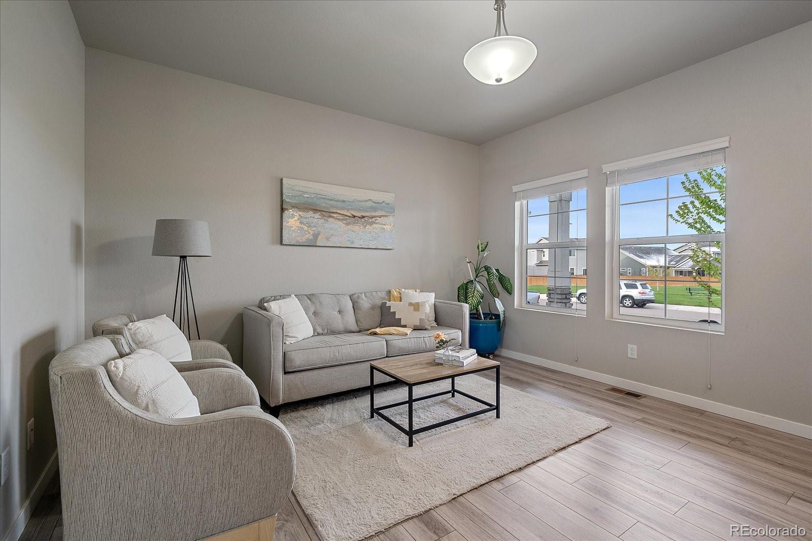 Real Estate Photo