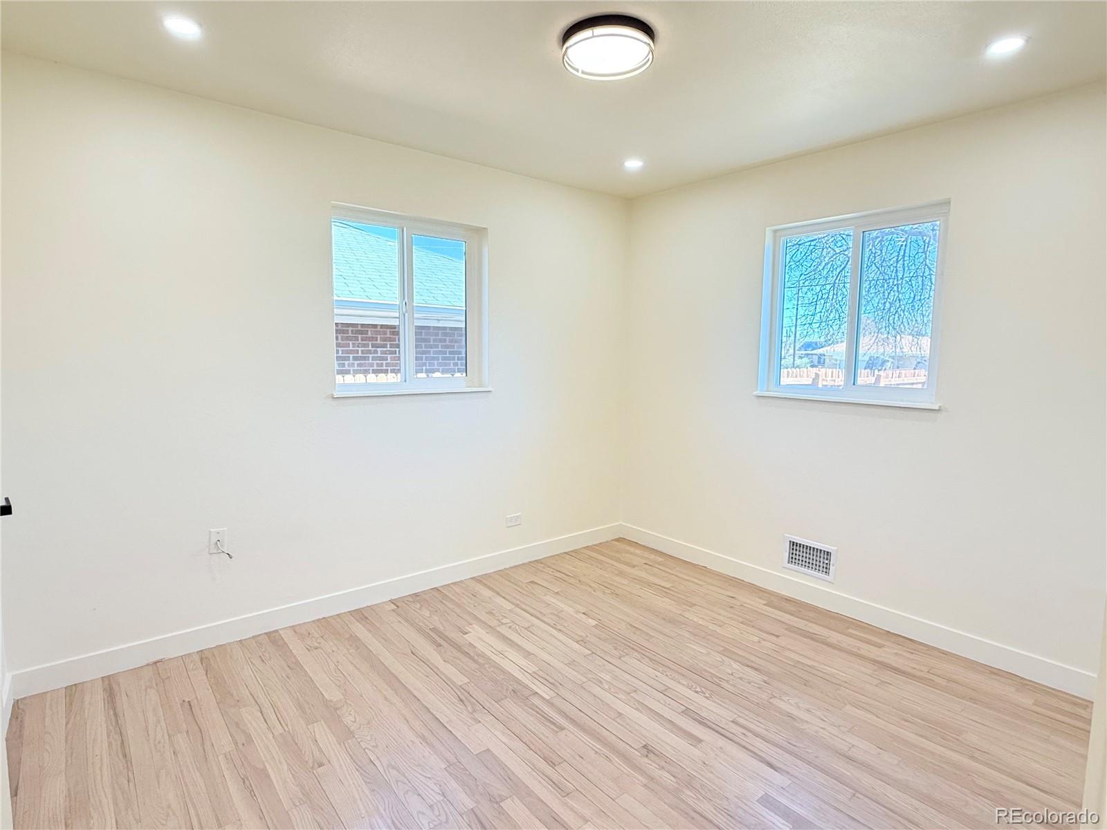 Real Estate Photo