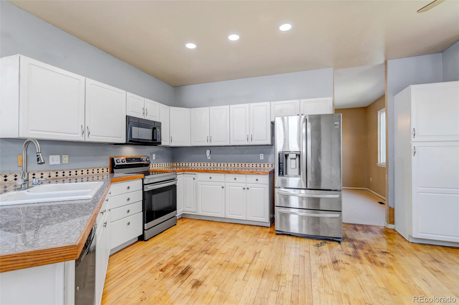 Real Estate Photo