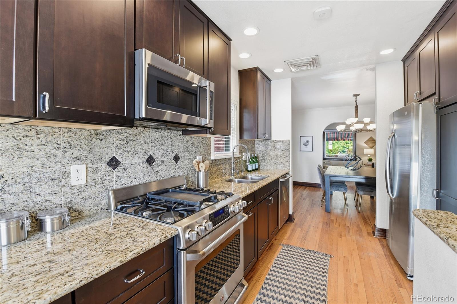 Real Estate Photo